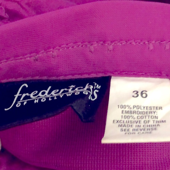 Vintage Frederick’s Of Hollywood Embroidered Floral Fuchsia Bustier Corset Set - Picture 6 of 8